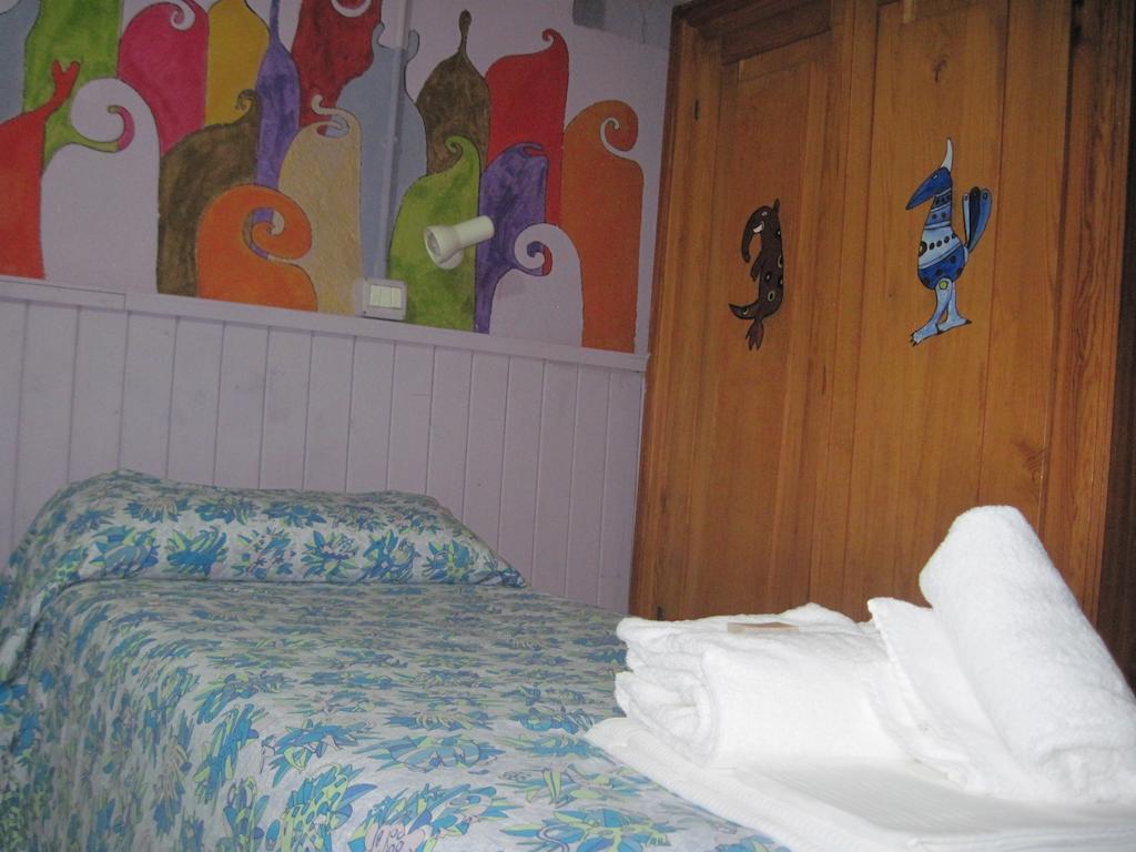 Libera Universita Di Alcatraz Guest House Morleschio Bilik gambar