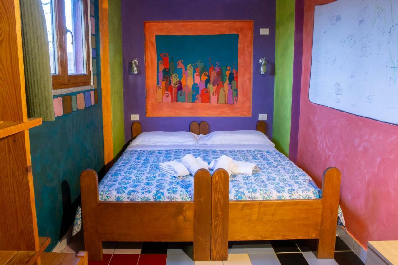 Libera Universita Di Alcatraz Guest House Morleschio Luaran gambar